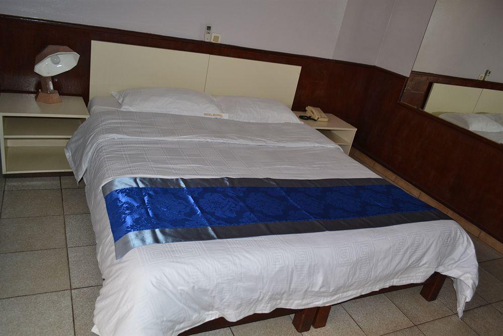 Hotel Mansel Yaoundé Exterior photo